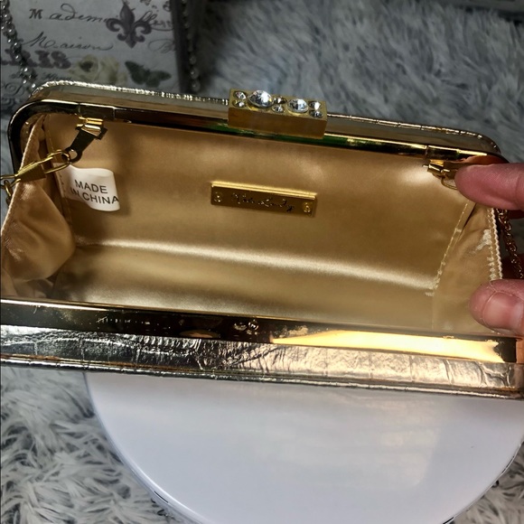 KATE LANDRY - Gold Alligator Print Evening Bag - Picture 10 of 16